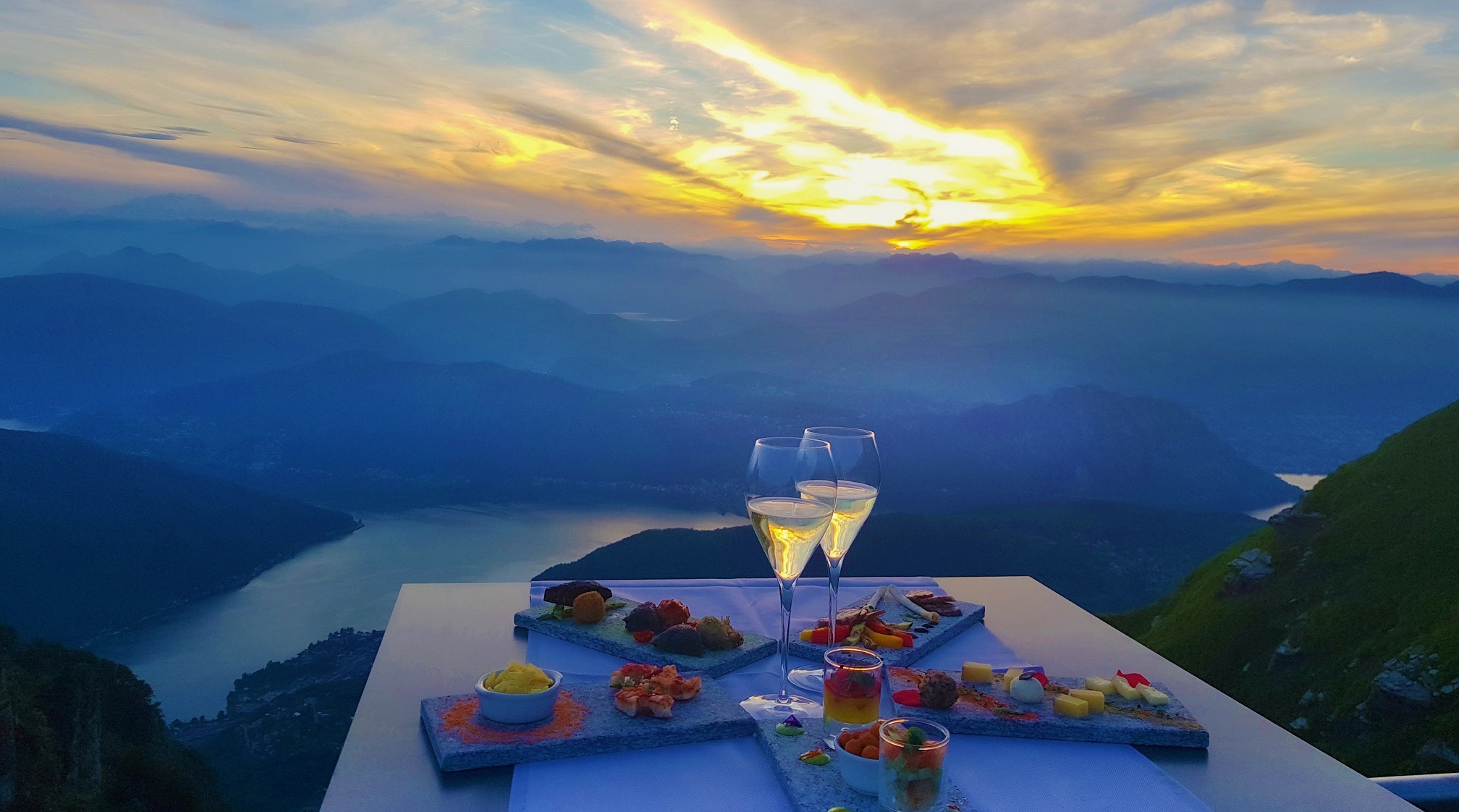 sunset apero 
